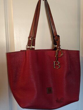 Dooney & Bourke Red Pebble Grain Large Barlow Leather Bag *see description